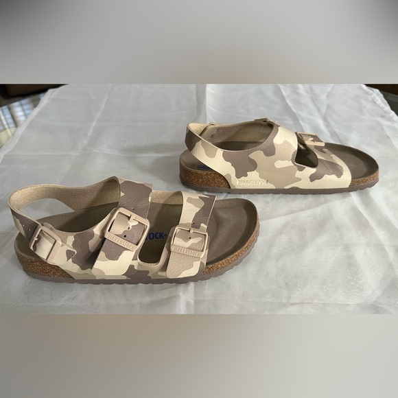 Birkenstock Leather Comfort Sandal - Picture 3 of 6